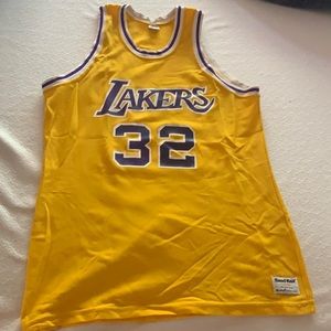 Lakers jersey Magic